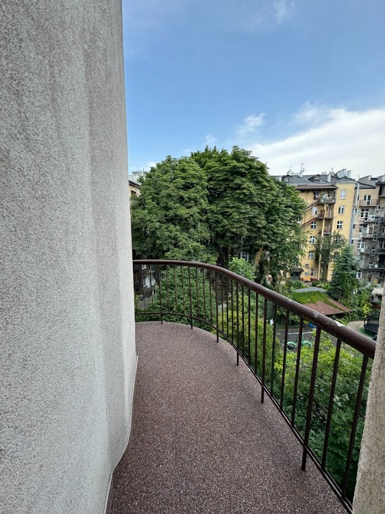 Bedroom 1 with balcony