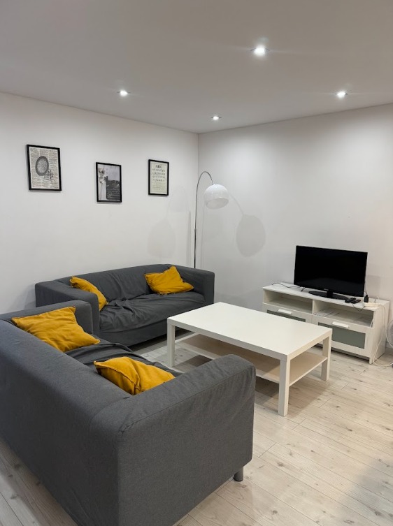 Kitchen and living room