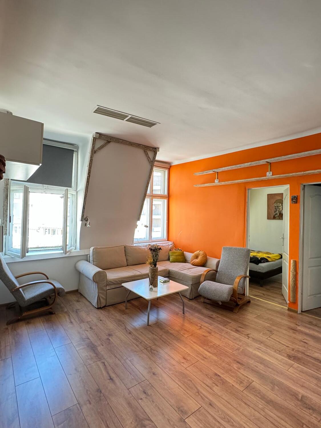 Living area 2