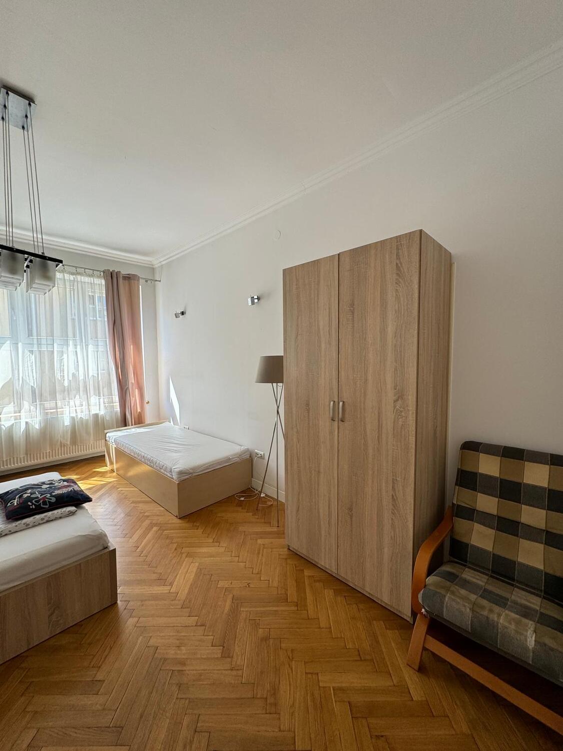 Room 1