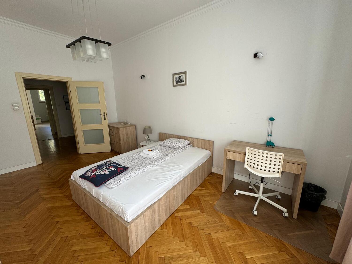 Room 1