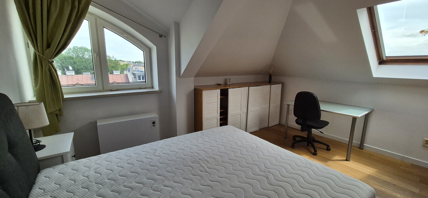 Room 1